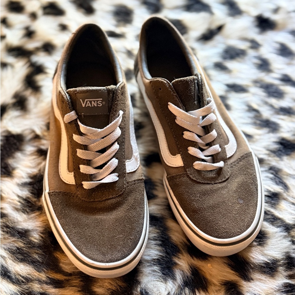 Vans Olive Suede Sneakers - Picture 2 of 4